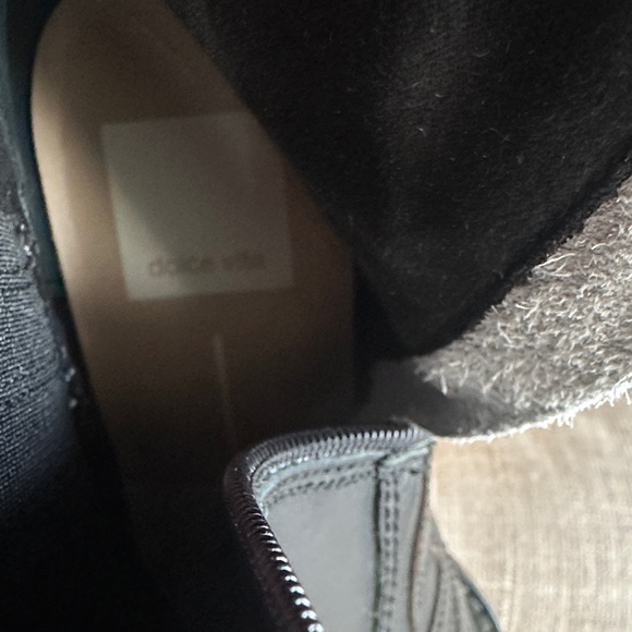 Dolce Vita Two-Tone Ankle Booties - Picture 10 of 11